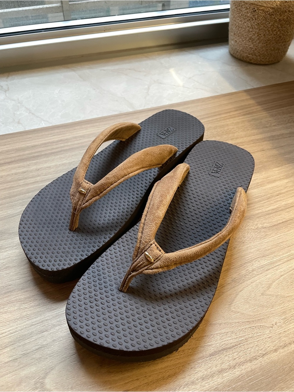 Zara Brown Suede-Style Flip Flop Sandals